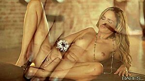 Babes Com: O Encanto Intrigante de Hentai das Musas