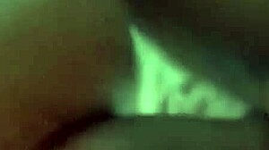 파멜라 페라리가 은행 화장실에서 매니저에게 박혀서 대출 받음