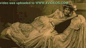 ヴィンテージドローイングがエロティックなアニメシーンをショー