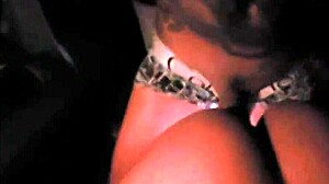 i saw novinha fuckin' two guys on the beach, video leaked!