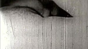 i can't get enough of these vintage erotic anime drawings!