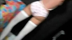 Bonequinha in new panties plays with sexy toy