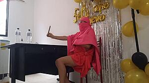 Indian Woman Flashes Dark Dry Vagina on Birthday Bash