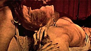 Quais Segredos Escondem na Arte Erótica de Anime Vintage?