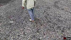 Construction site tryst leads to hotel romp