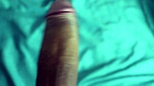 Friends help with sexual discovery