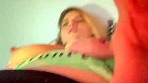 Areolas Ricas Hentai with Swollen Pink Nipples - Mature Teacher Loses Control in Orgasmic Massage
