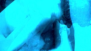 レトロアニメスタイルのヴィンテージエロティックドローイング