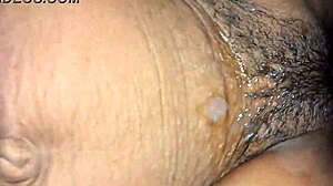 Damn! Indian Village Bhabhi Gets Pussy Fucked by Ex!