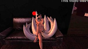 La Kitsune Returns for Public Exhibitionist Display Again