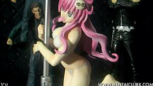 Anime Girls Show Off Sexy Lala Figure