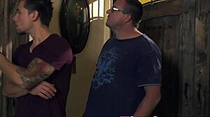 why are these hot chicks with big fangs so horny?