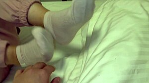 Amateur Japanese Couple’s Intense 1on1 Sex on Anniversary with Saliva Swap