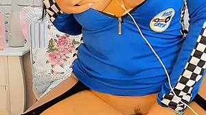 I Can't Resist Emanuelly Raquel's Intense Pussy Sounds in This Hentai ASMR Clip
