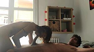 Έντονο Πάθος σε Ερασιτεχνική Καβάλα Cowgirl στο Κρεβάτι