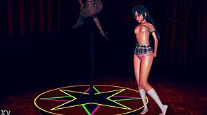 Prsata mačeha in sramežljiva hči striptease