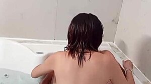 jacuzzi oral leads to latina vagina bath anime passion