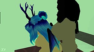 Putinha do Roblox goza forte fodendo três sortudos com porra